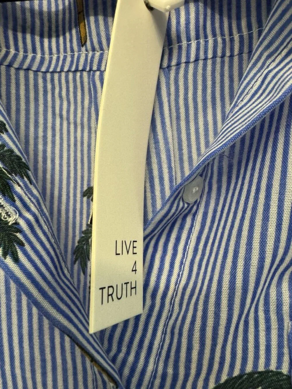 Live 4 Truth Women’s 2X Blue/White Striped Tropical Point Collar Cover-up
